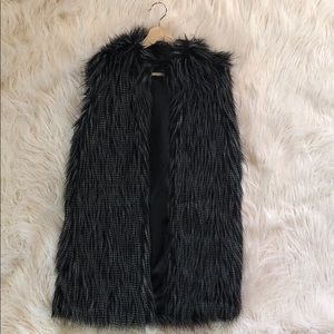 rxb faux fur vest small